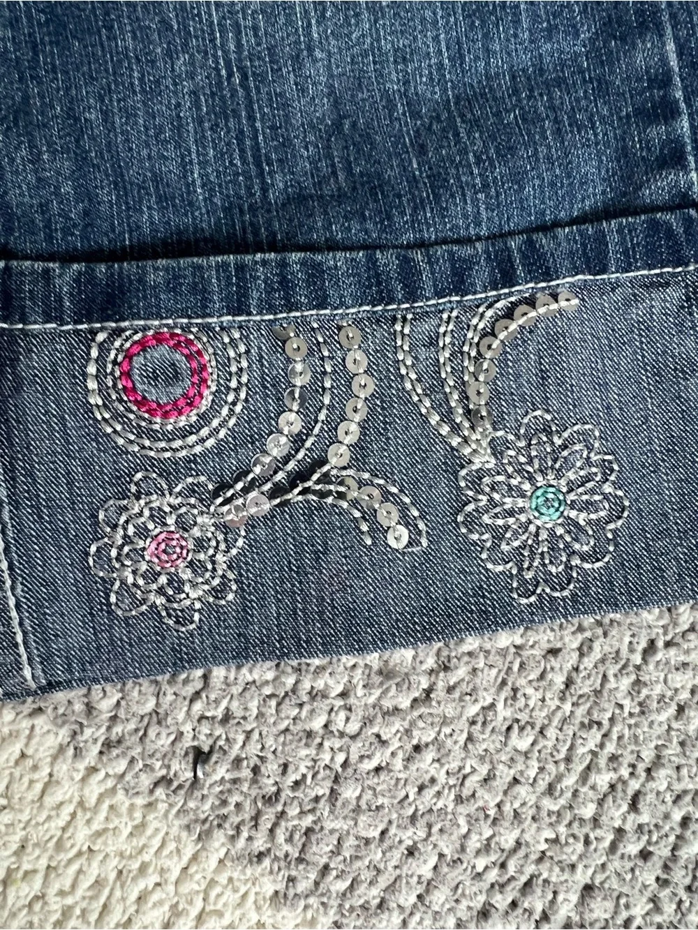 Disney Hannah Montana Denim Capri Jeans Girls Size 14 Y2K Embroidered